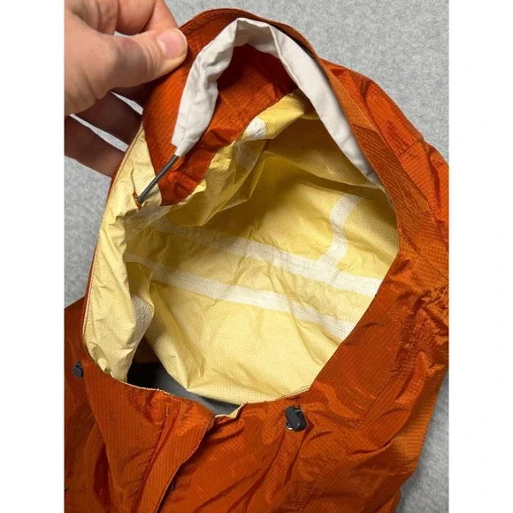 Patagonia Mens Orange Ripstop Nylon Hooded Rain Jacket Shell Small Waterproof